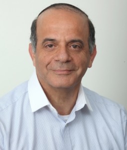 ציון עזרא, צילם קובי קנטור